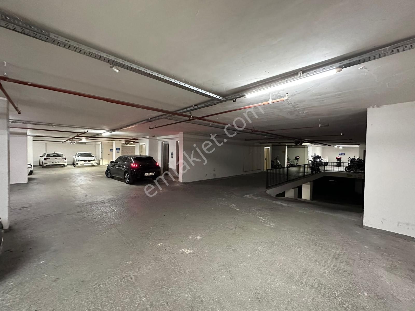 Kağıthane Pasha Tower 2+1 Satılık Daire Metrobüse 5dk Ara Kat - Görsel 26