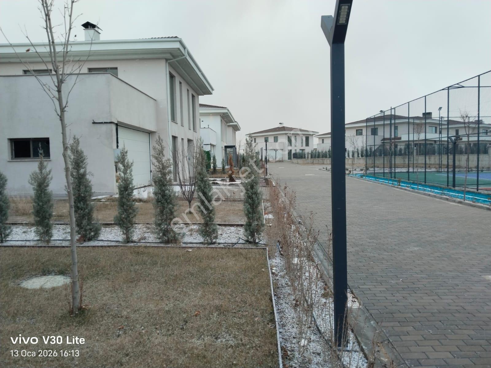 Gölbaşı Hacılar Mora Manzara Evlerinde 450 M2 5+1 Müstakil Bahçeli Natamam Satılık Villa - Görsel 38