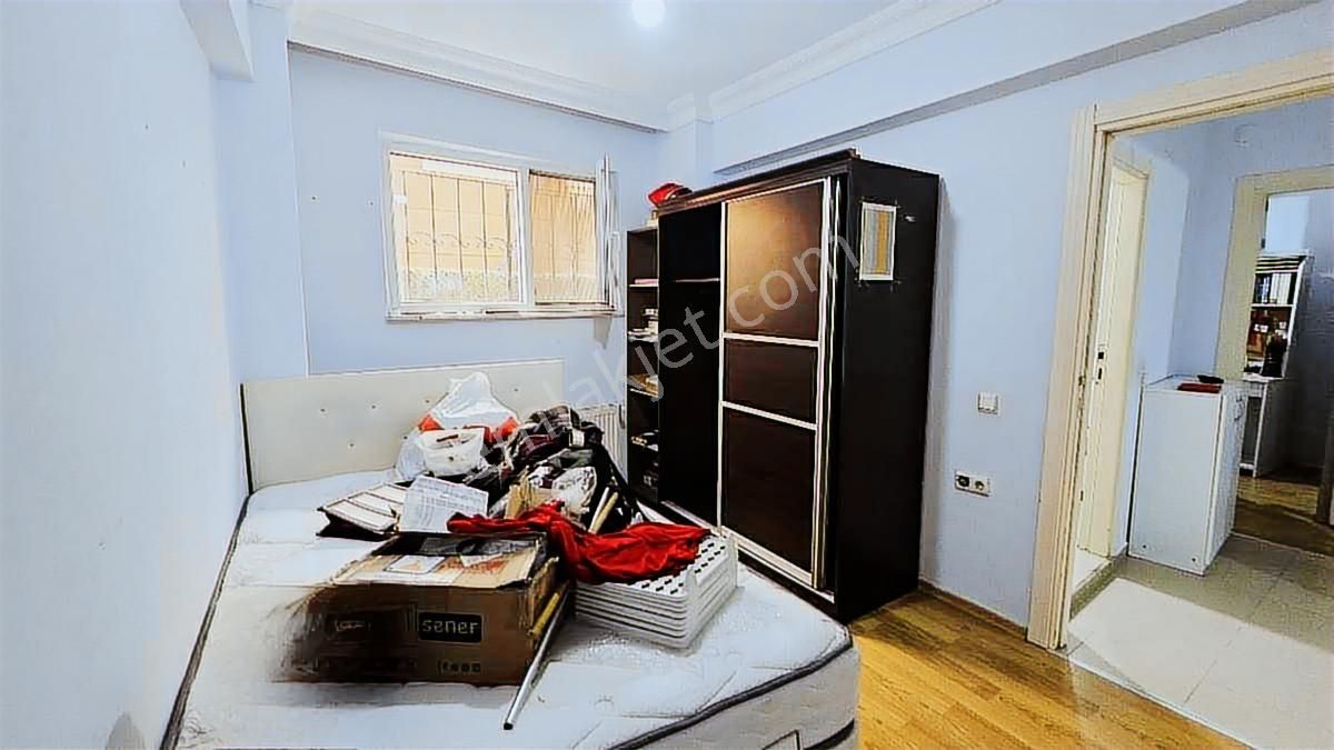 Örnektepe'de Cadde Üstü Kiralık Daire - Görsel 11