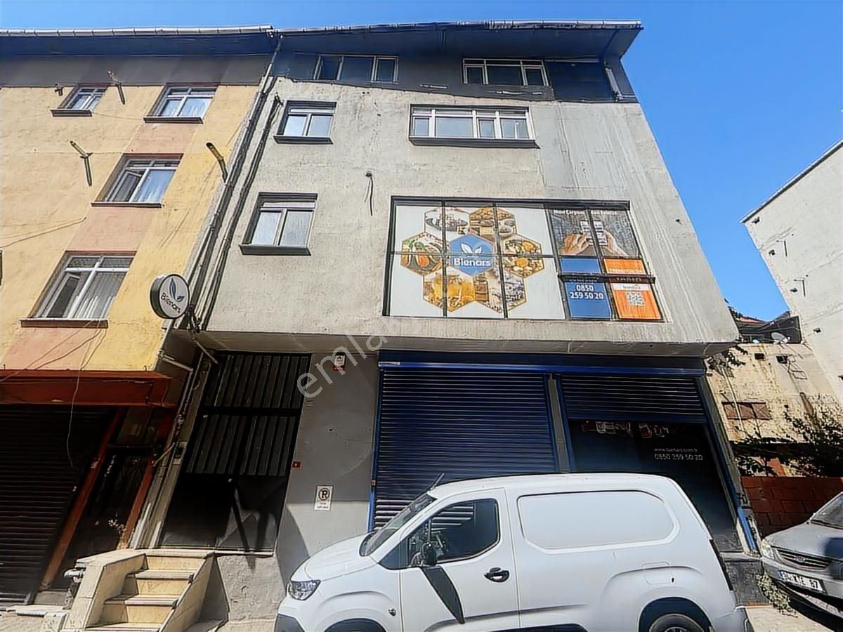 Kağıthane De 480 M2 Devirli Bina Temizlik-ambalaj Ürünleri