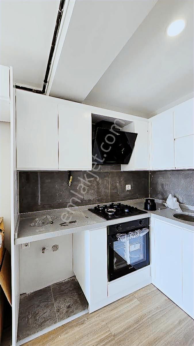 Kısmen Haliç Manzaralı Kiralık Daire - Görsel 2