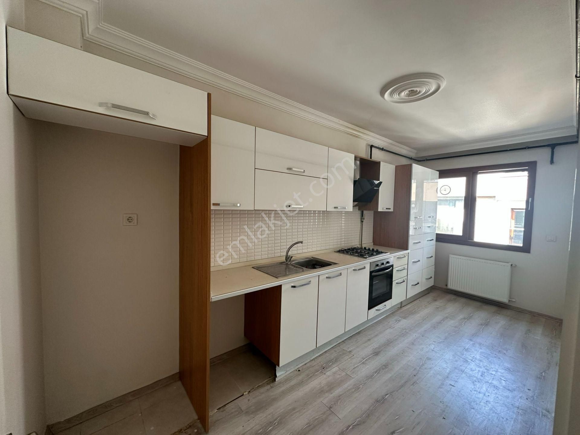 Şemikler'de Kiralık 3+1 Doğalgazlı Dubleks Daire - Görsel 6