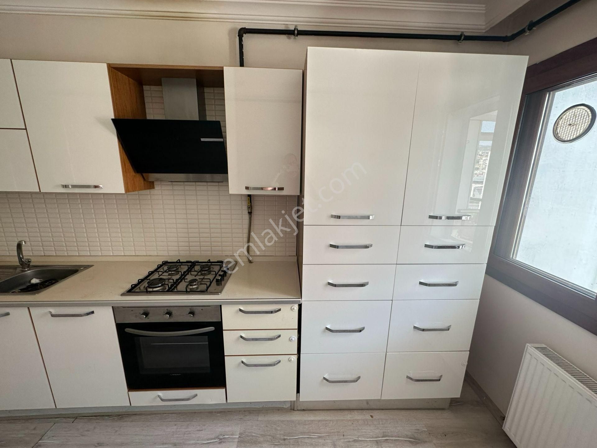 Şemikler'de Kiralık 3+1 Doğalgazlı Dubleks Daire - Görsel 9