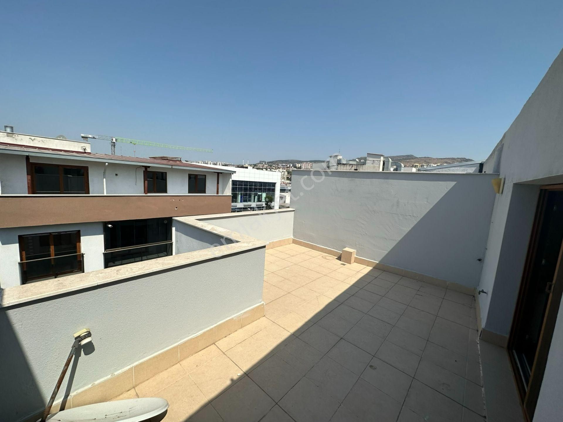 Şemikler'de Kiralık 3+1 Doğalgazlı Dubleks Daire - Görsel 31