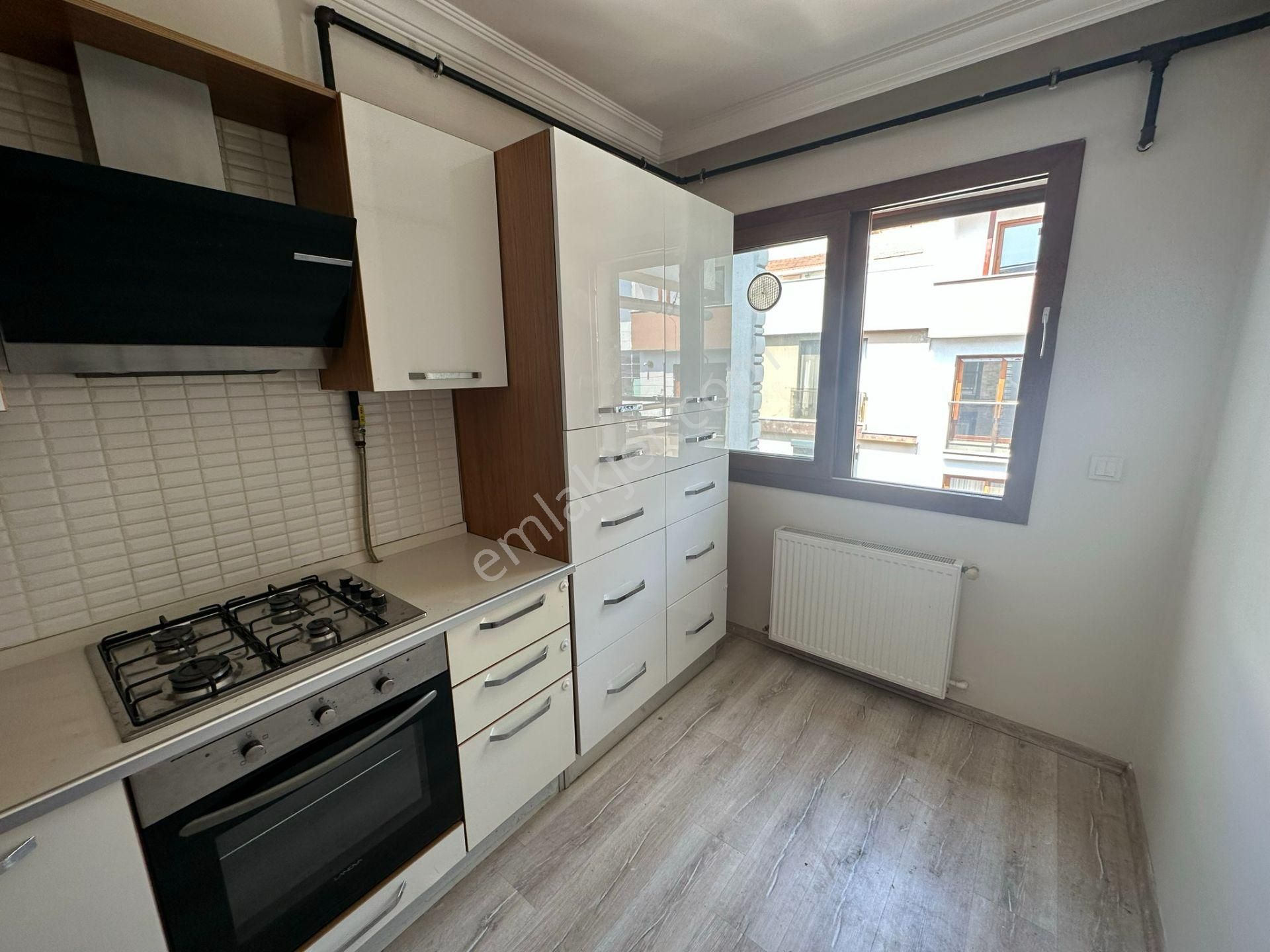 Şemikler'de Kiralık 3+1 Doğalgazlı Dubleks Daire - Görsel 10