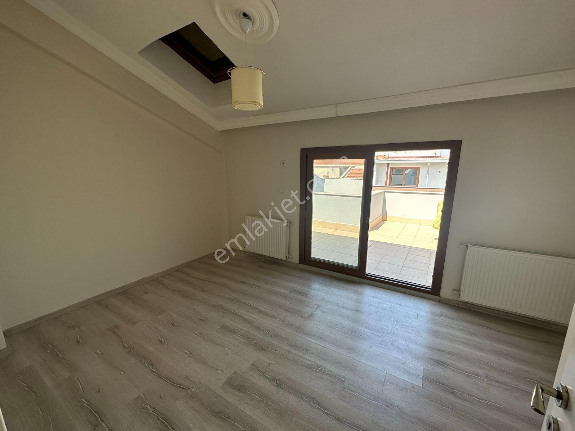 Şemikler'de Kiralık 3+1 Doğalgazlı Dubleks Daire - Görsel 29