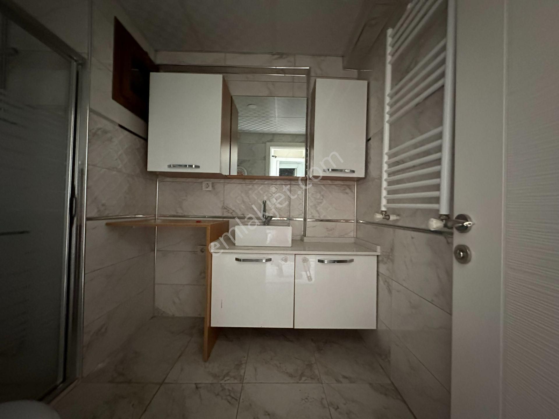 Şemikler'de Kiralık 3+1 Doğalgazlı Dubleks Daire - Görsel 17