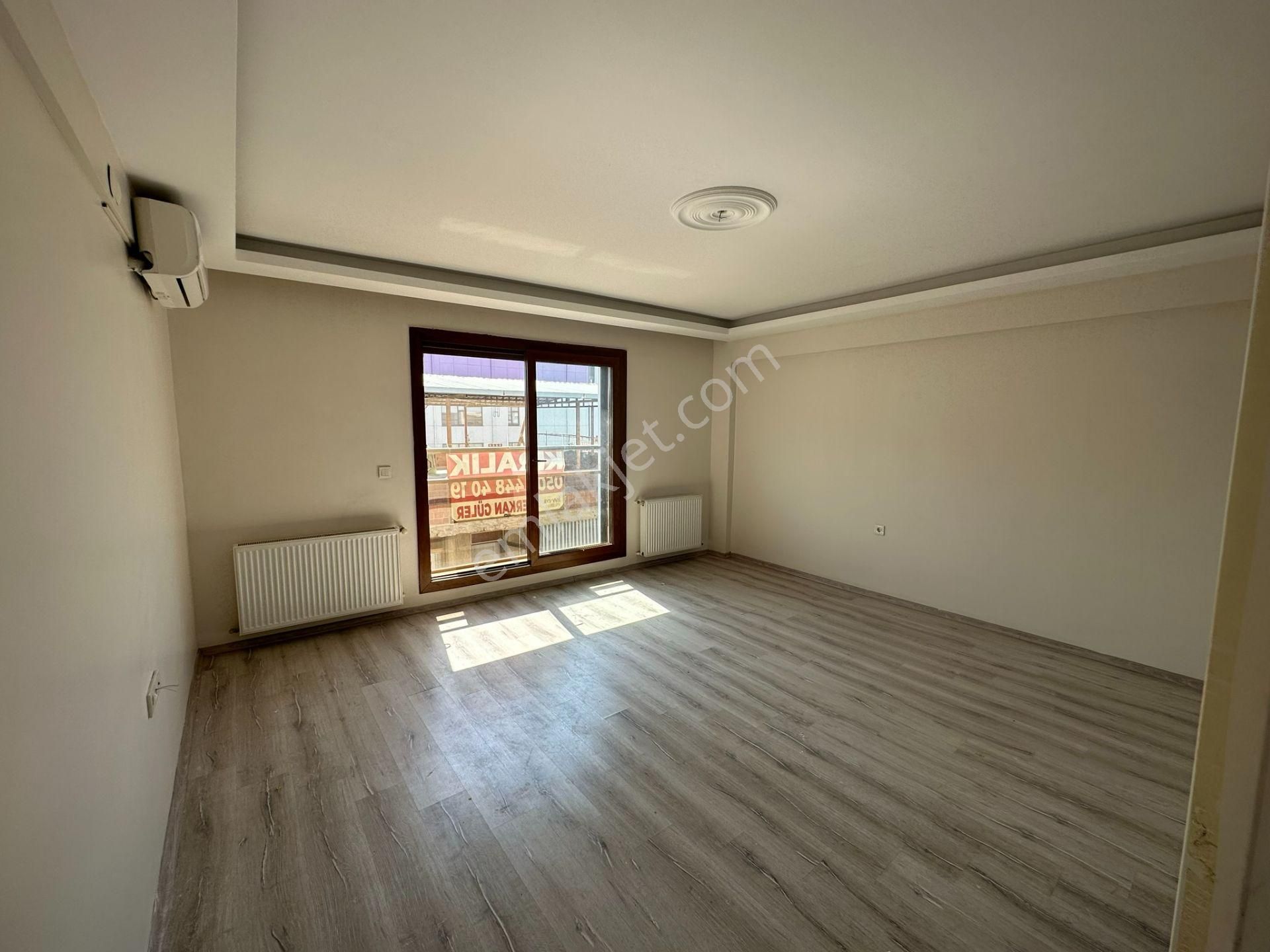 Şemikler'de Kiralık 3+1 Doğalgazlı Dubleks Daire - Görsel 3