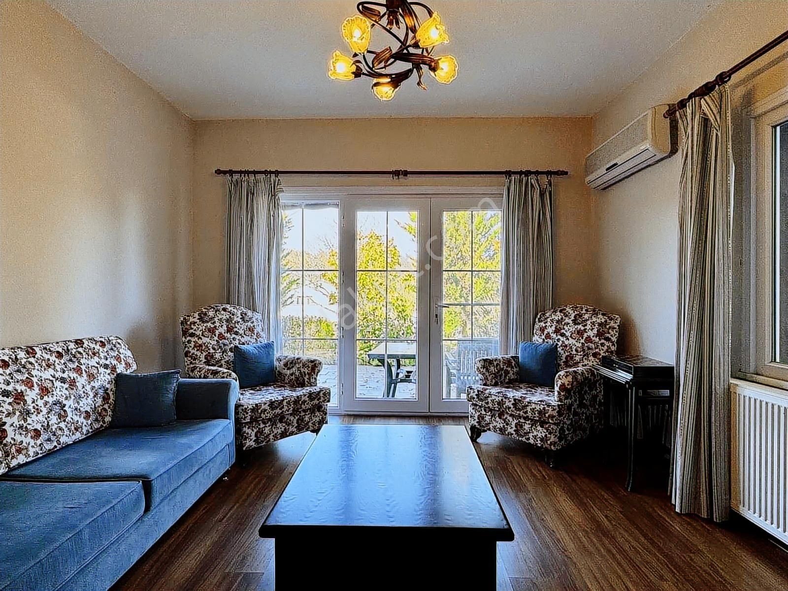 Çatalca Karamandere 1695 M2 Açık Alan İçerisinde Müstakil Ev - Görsel 2