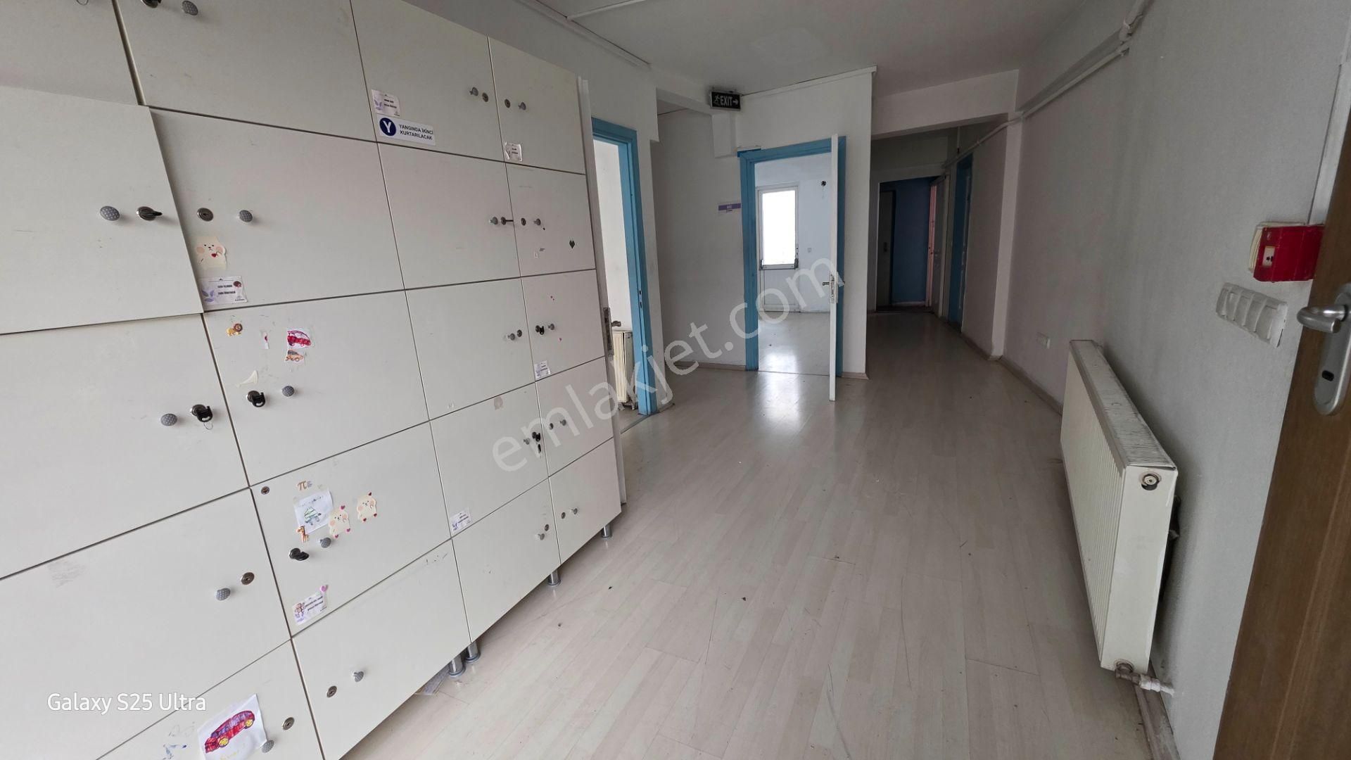 İzmit İnönü Caddesi Tv 41 Sk. Dubleks Kiralık İş Yeri - Görsel 3