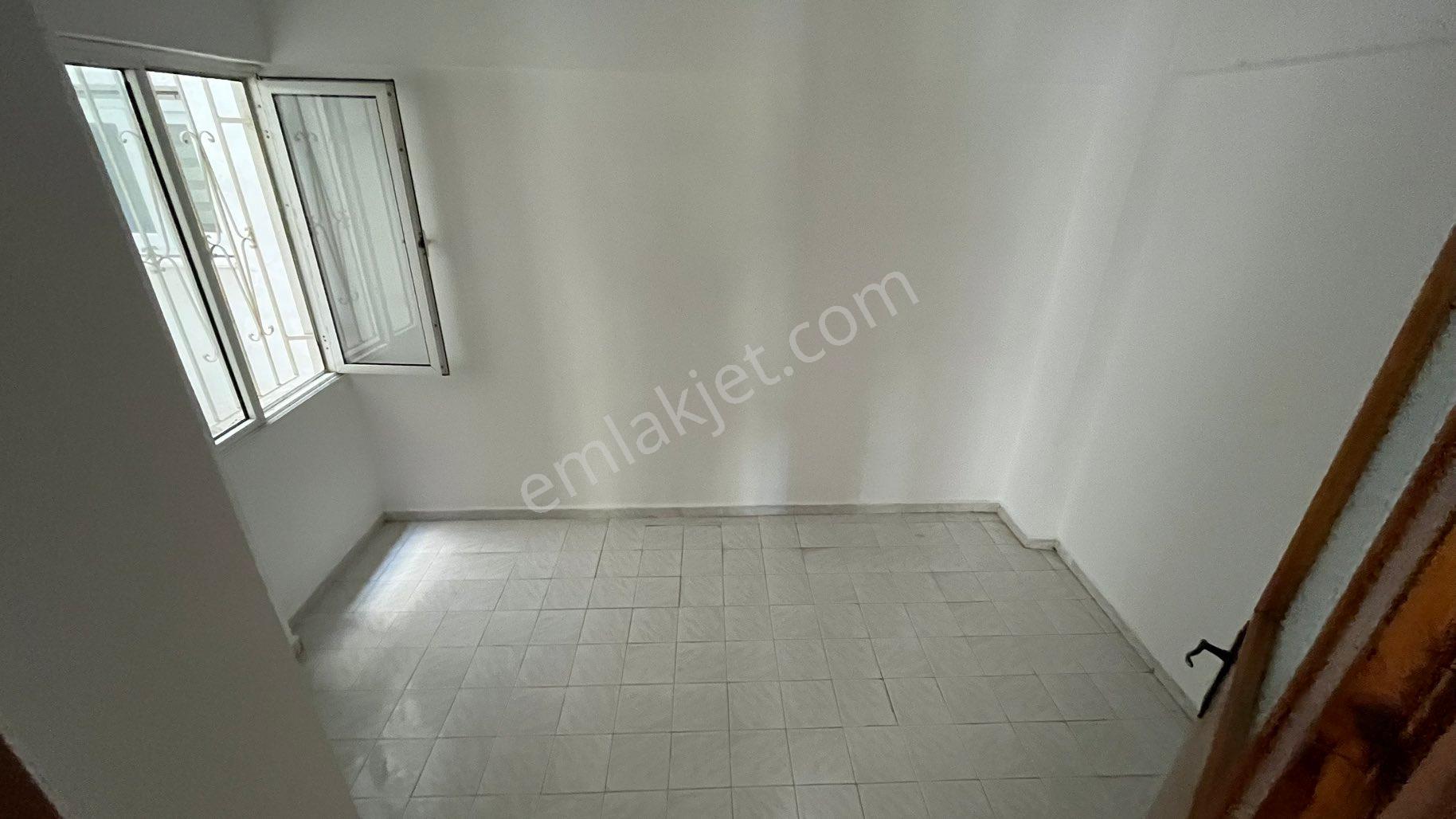 Sarıana Mahallesinde Kiralık 2+1 Kapalı Mutfak Daire - Görsel 7