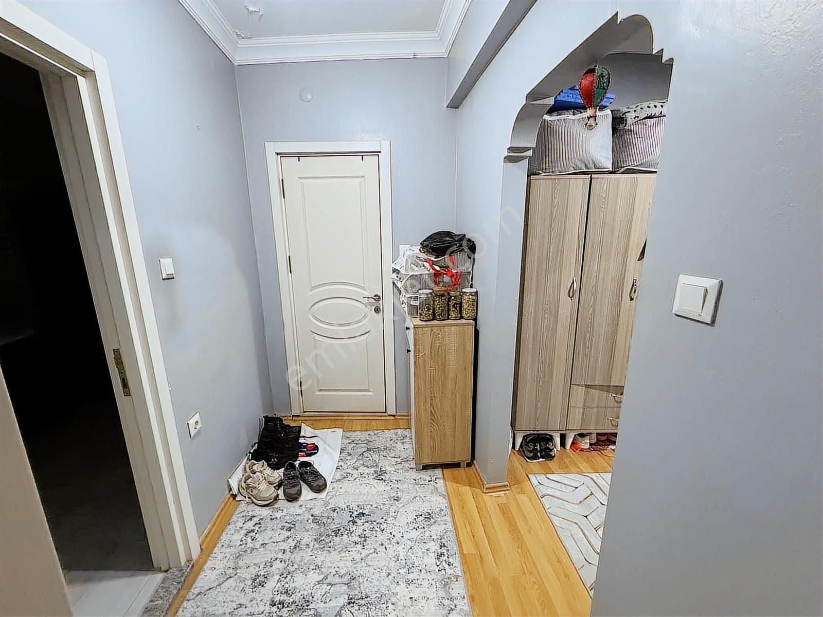 Şişli İzzetpaşa Caddeye Yakın Büyük 85m2 2+1 Köşe Metrobüs:5dk - Görsel 18