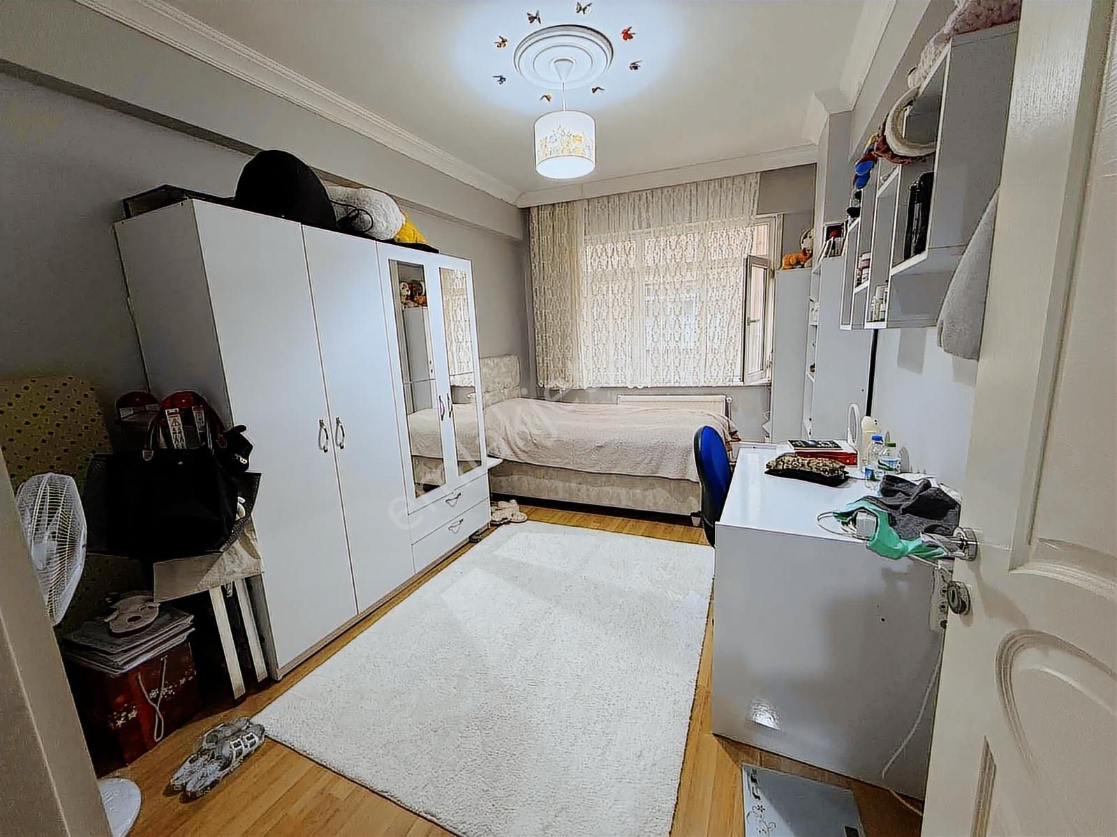 Şişli İzzetpaşa Caddeye Yakın Büyük 85m2 2+1 Köşe Metrobüs:5dk - Görsel 12