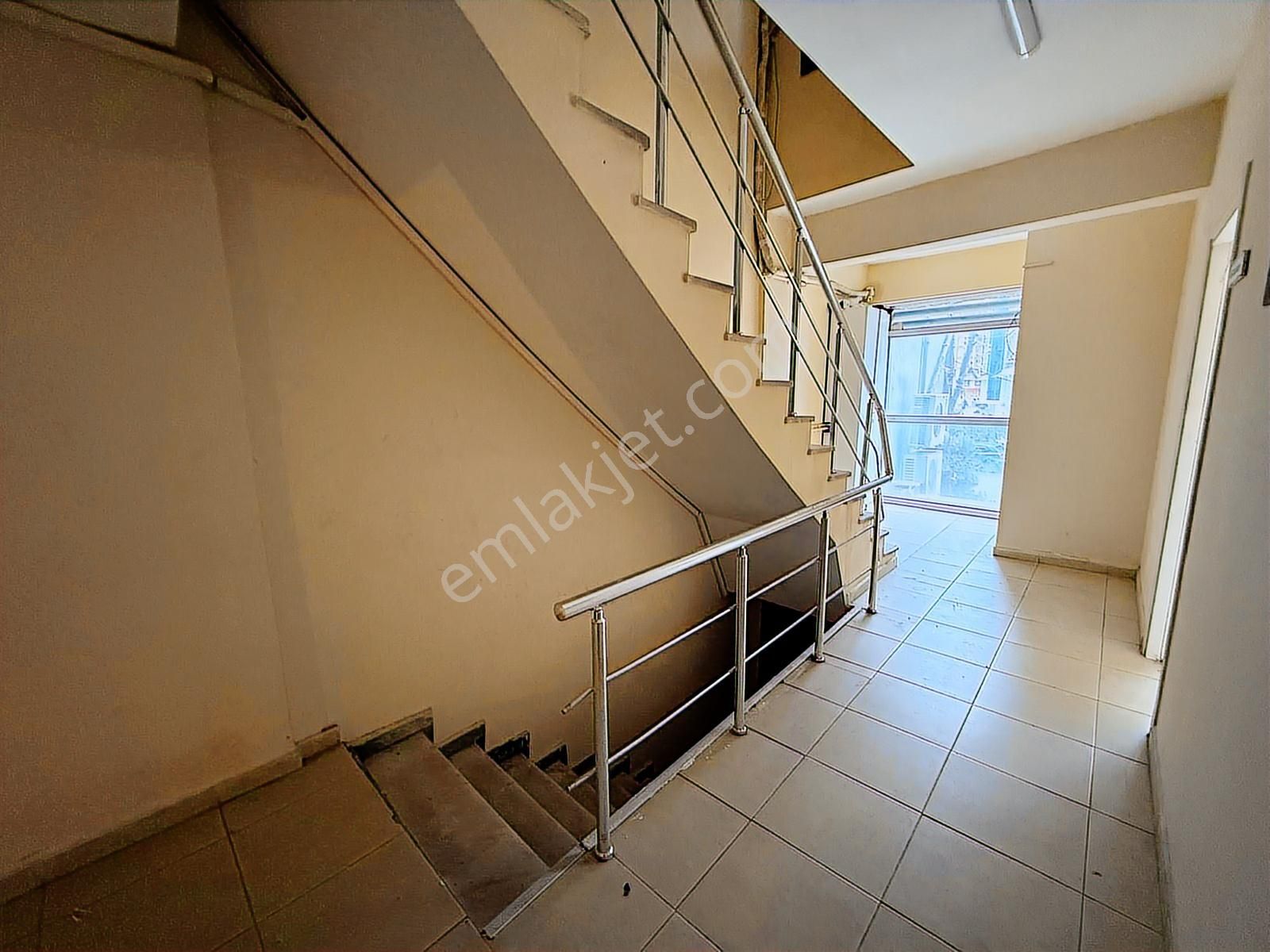 Kağıthane Okul Caddesi Üzerinde 2 Katlı 350 M² İş Yeri - Görsel 11