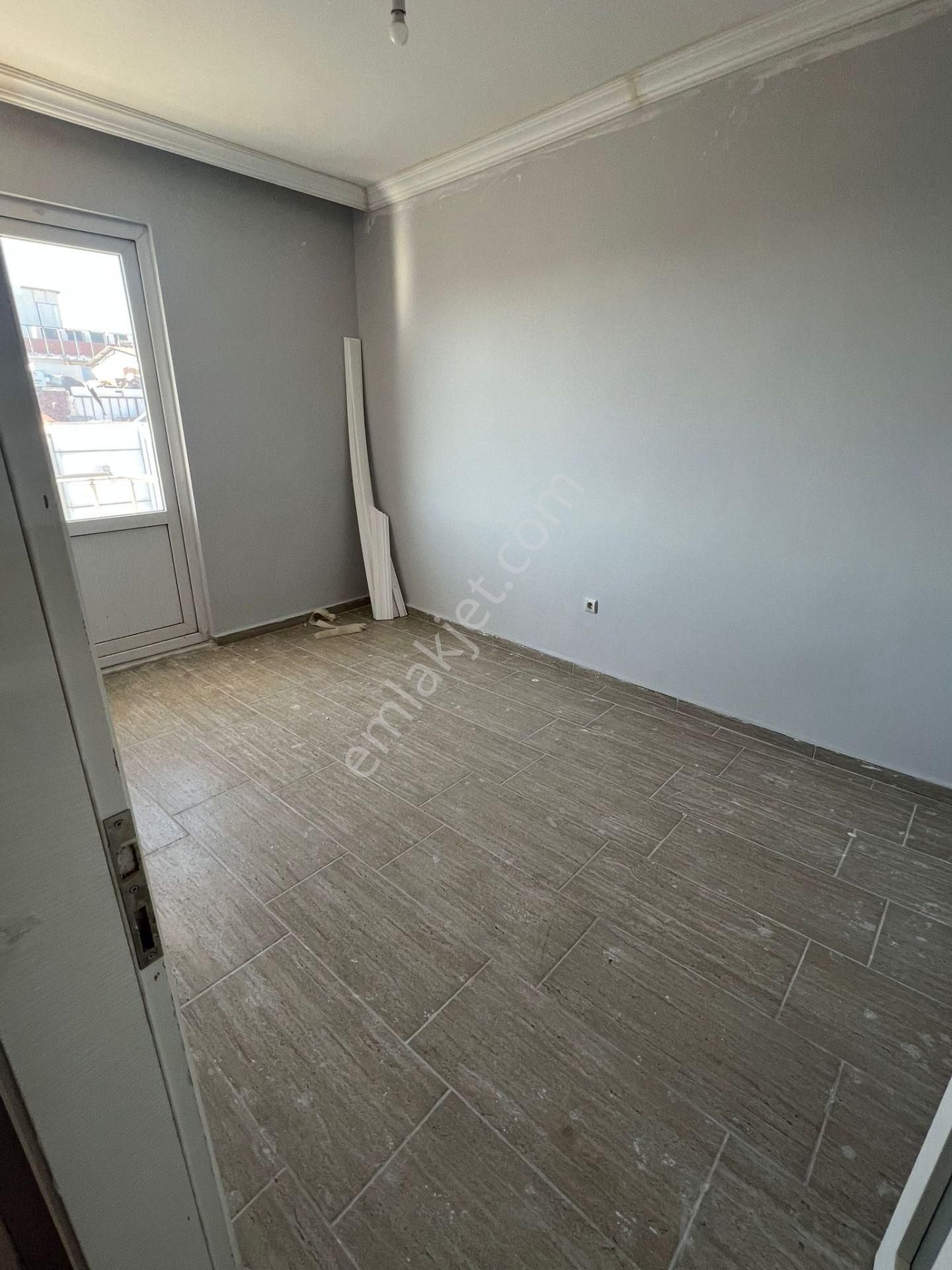 Nazilli’nin Kalbi Uzun Çarşı’da, Çok Amaçlı Kullanıma Uygun 3+1! - Görsel 5