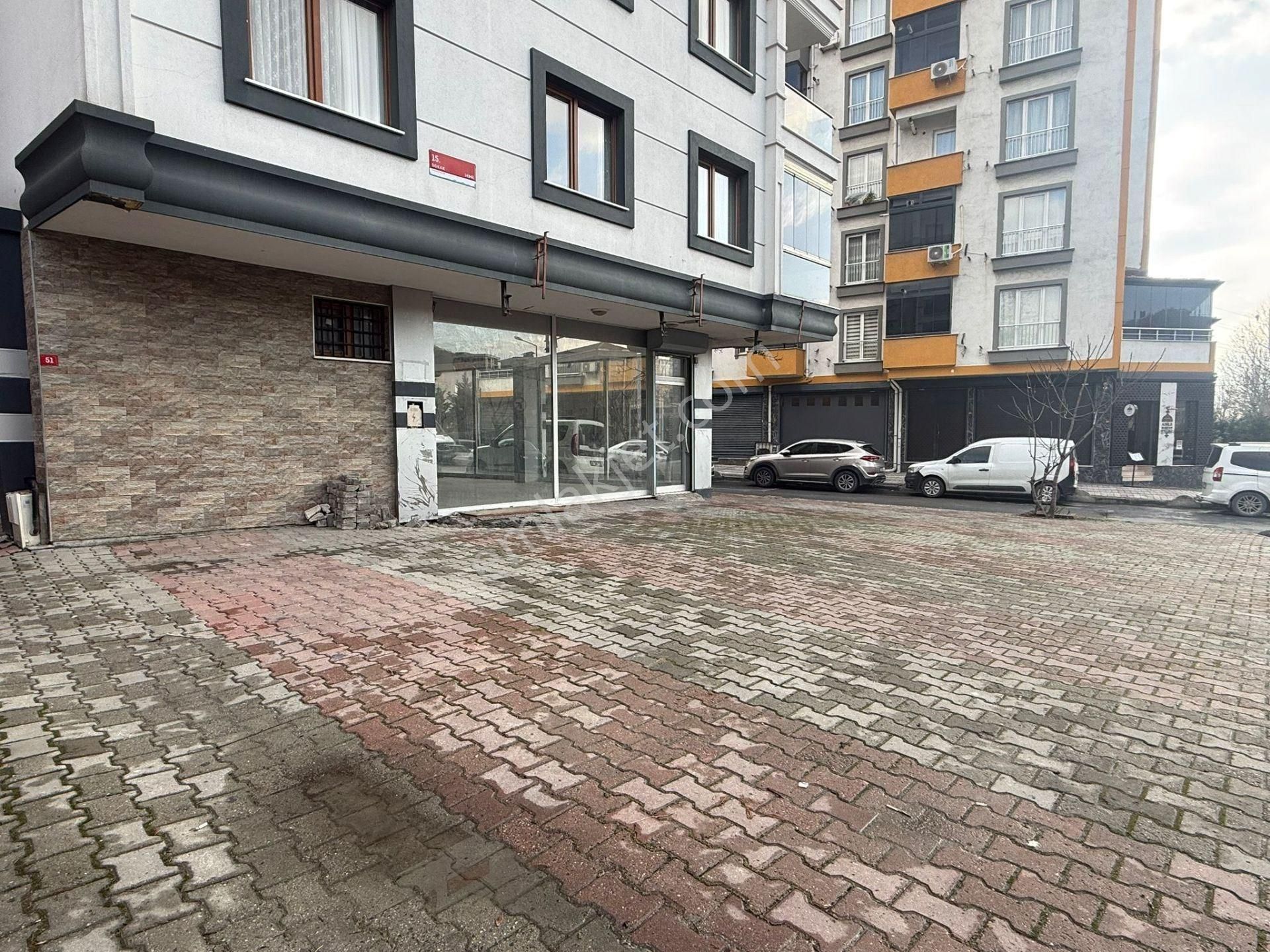 Güneşli Bağlar Mahallesi Kiralık Dükkan İş Yeri 200 M2 - Görsel 16