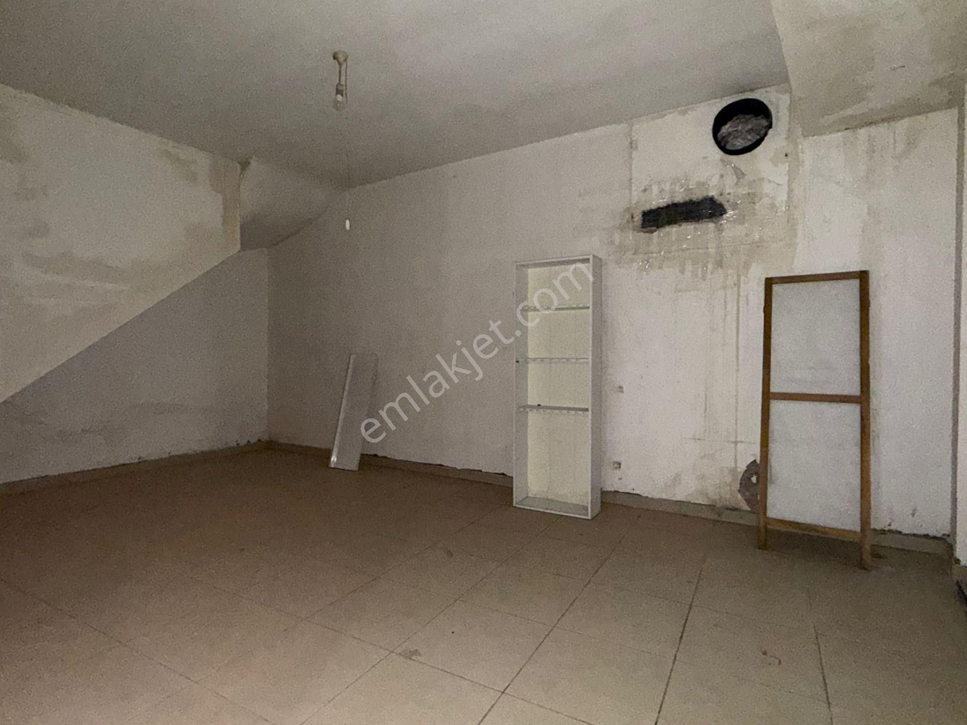 Güneşli Bağlar Mahallesi Kiralık Dükkan İş Yeri 200 M2 - Görsel 33