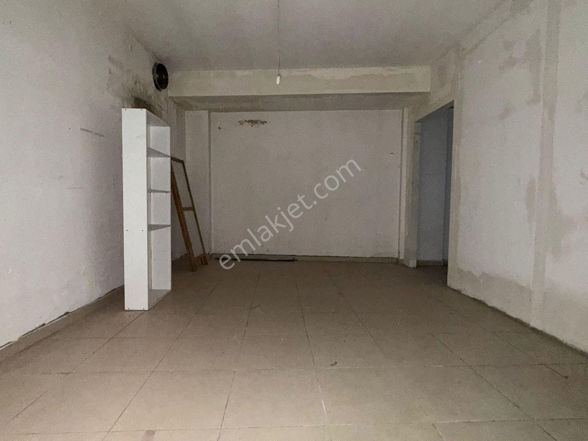 Güneşli Bağlar Mahallesi Kiralık Dükkan İş Yeri 200 M2 - Görsel 26