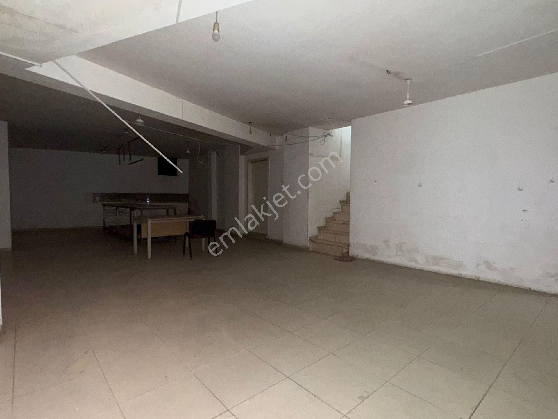 Güneşli Bağlar Mahallesi Kiralık Dükkan İş Yeri 200 M2 - Görsel 12