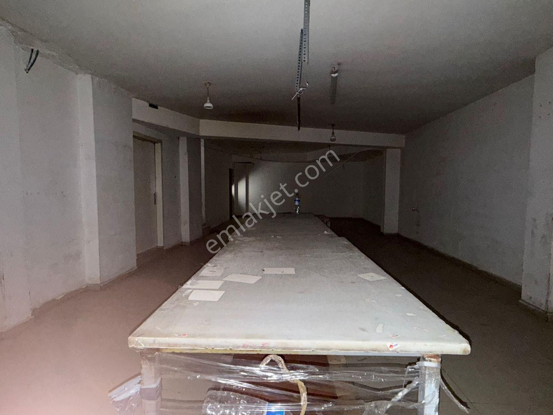 Güneşli Bağlar Mahallesi Kiralık Dükkan İş Yeri 200 M2 - Görsel 4