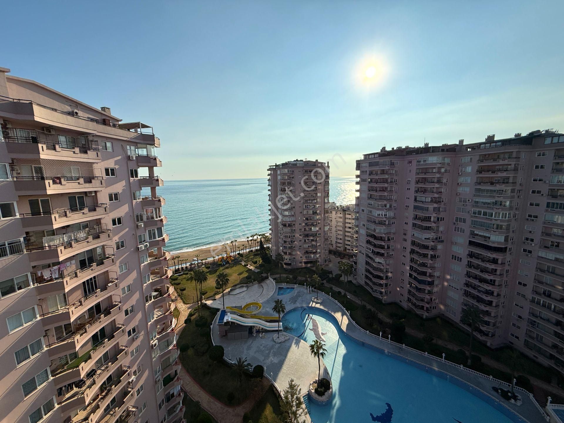 Thor'dan Kiralık Liparis 1 Sitesin'de Deniz Manzaralı 4+1 Daire - Görsel 3