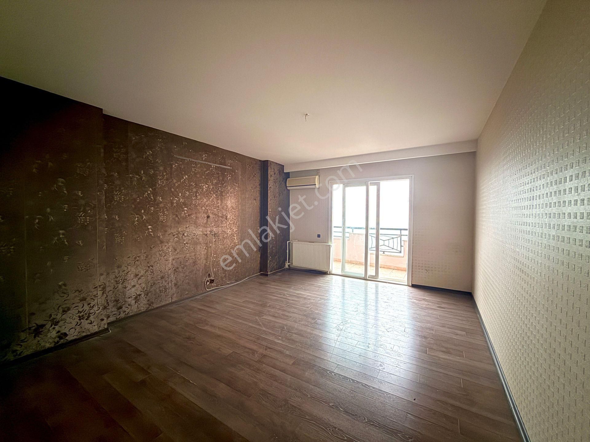 Thor'dan Kiralık Liparis 1 Sitesin'de Deniz Manzaralı 4+1 Daire - Görsel 17