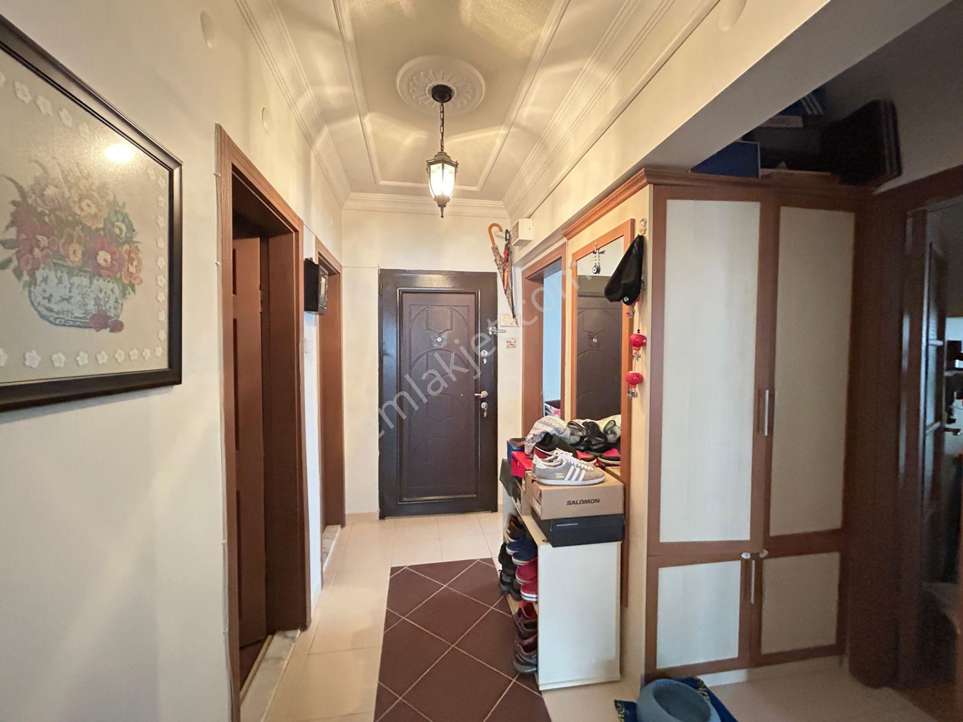 Taner'den Dikmen Sokullu'da 3+1 Katta Bağımsız İçi Yapılı Bakımlı Daire - Görsel 19