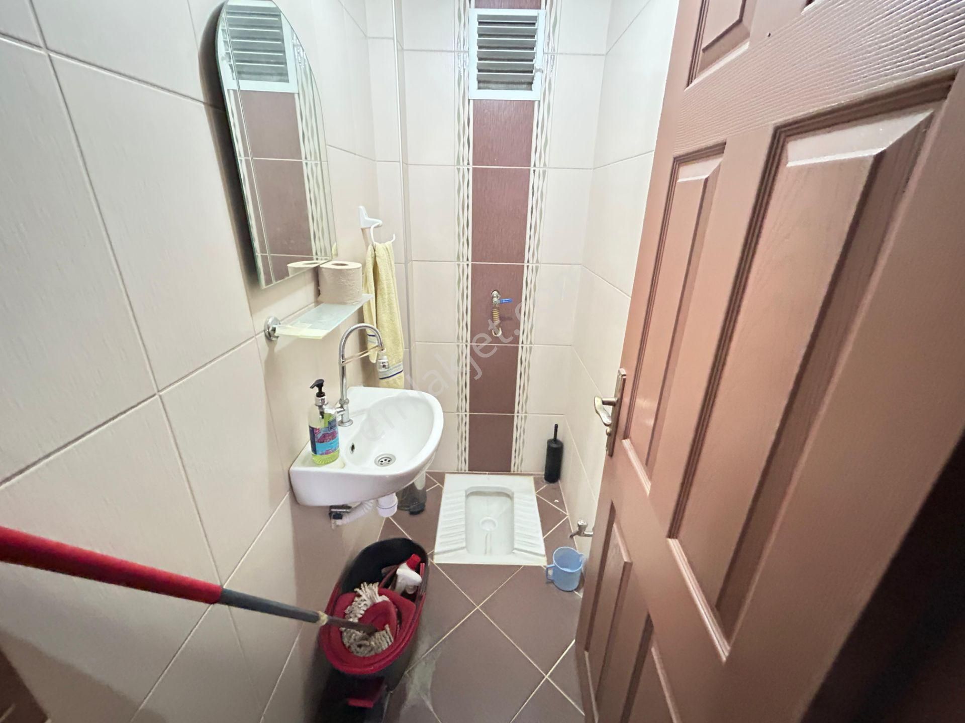 Taner'den Dikmen Sokullu'da 3+1 Katta Bağımsız İçi Yapılı Bakımlı Daire - Görsel 35