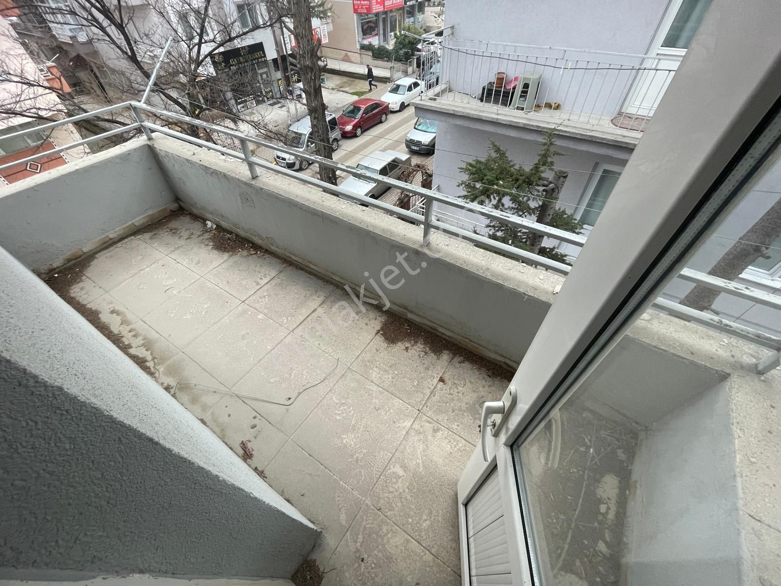 Sincan Tandoğan'da Belediye Yakını Satılık 3+1 Ara Katta Bağımsız Ön Cephe Daire - Görsel 20