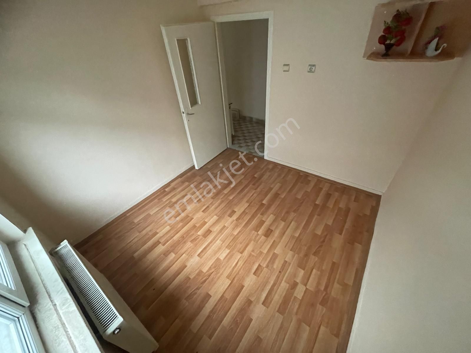 Sincan Tandoğan'da Belediye Yakını Satılık 3+1 Ara Katta Bağımsız Ön Cephe Daire - Görsel 10