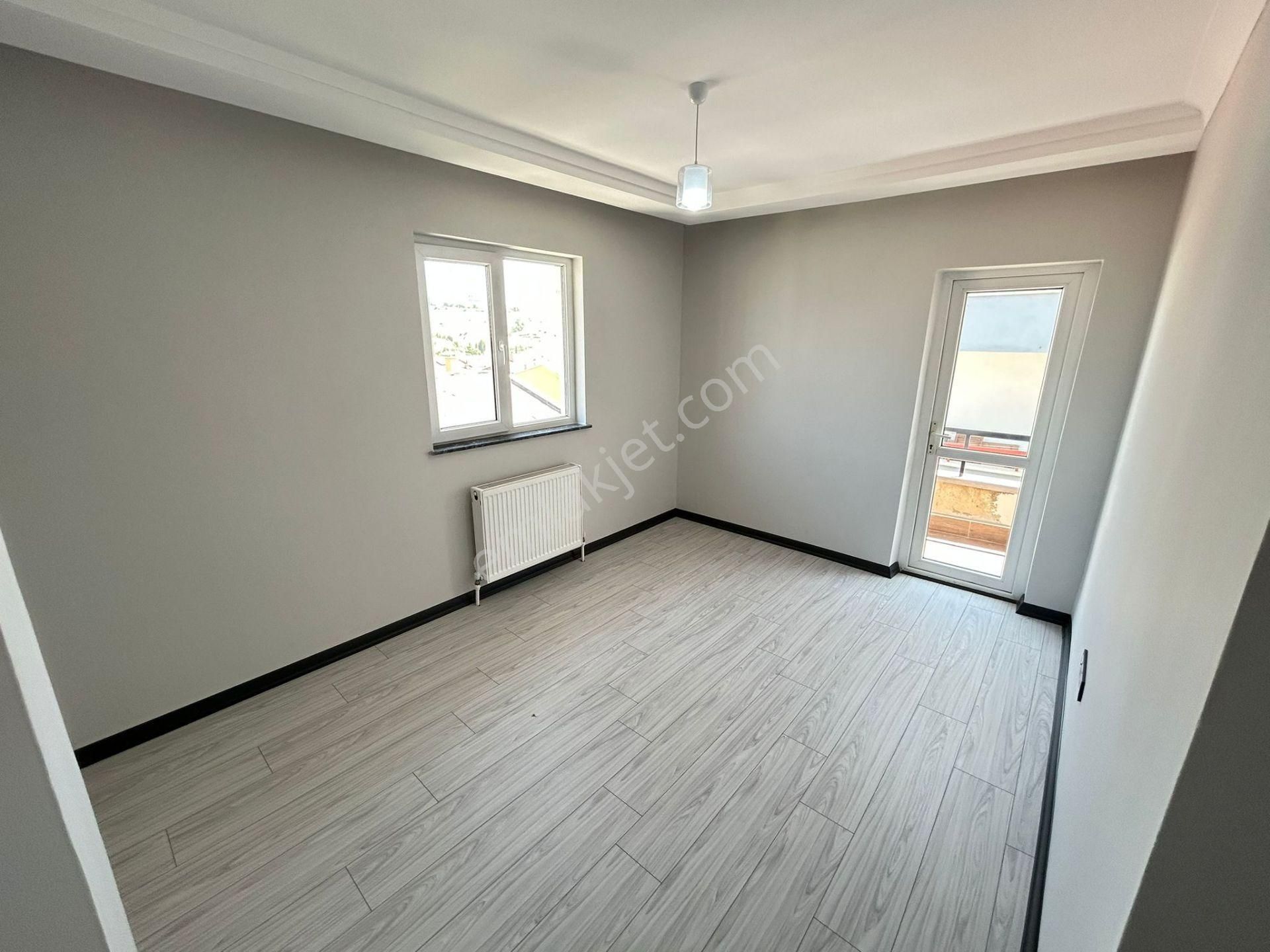 Taner'den Dikmen İlker'de 3+1 Süper Lüks Şehir Manzaralı Ebeveyn Banyolu - Görsel 27