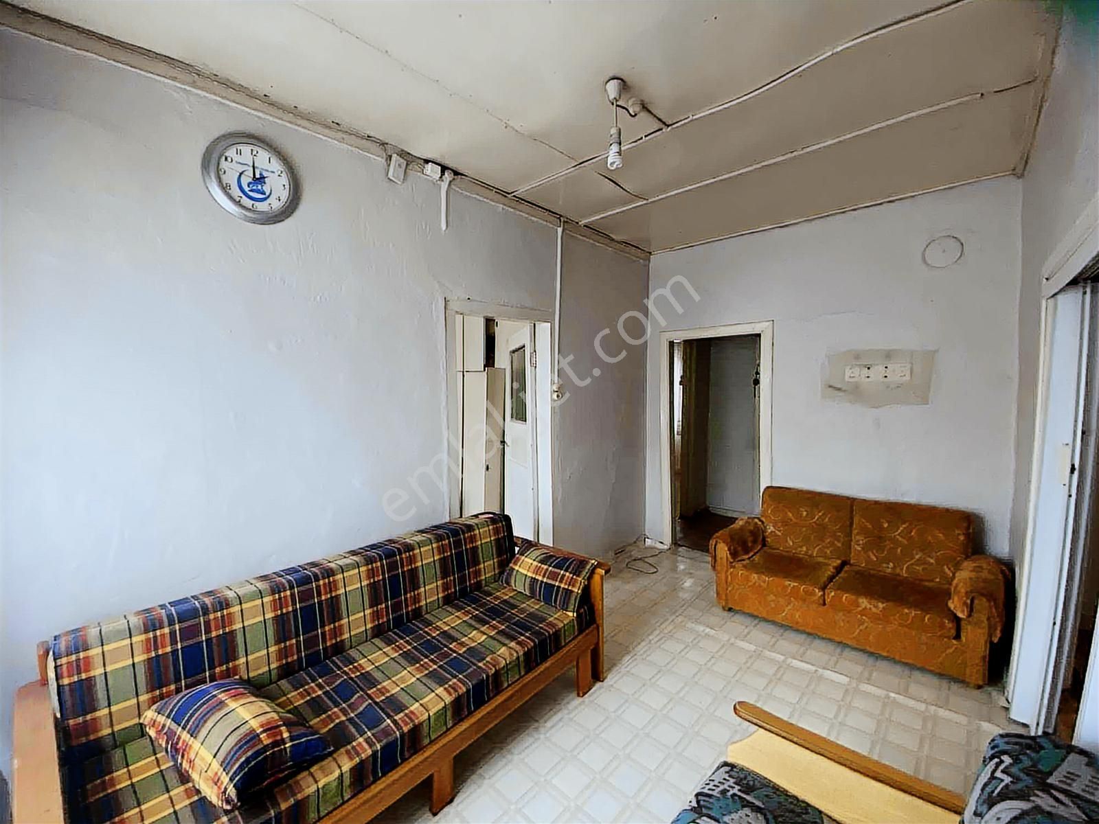 Ayhan Hepdiker Den Adapazarı Ankara Caddesi Yanında İki Katlı Ev - Görsel 23