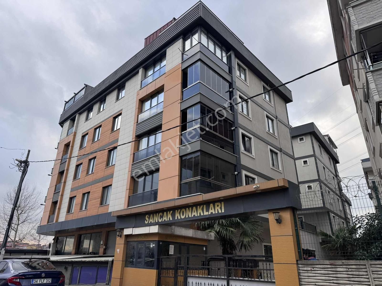 Yenidoğan Sancak Konaklarında 50 M2 Teraslı 2+1 Satılık Daire