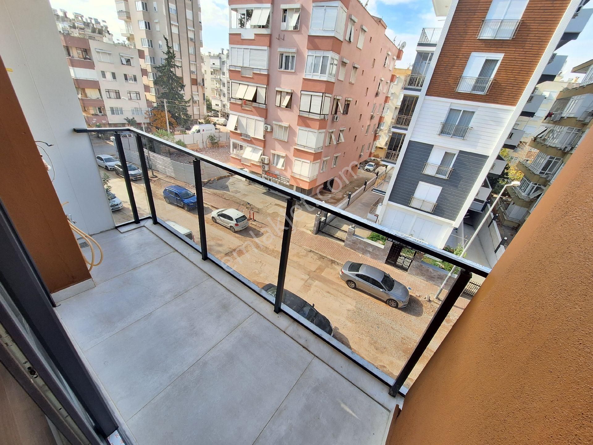 Antalya Muratpaşa Yıldız Mahallesinde Yeni Binada Yerden Isıtmalı Ara Katta Satılık 2+1 Daire - Görsel 10