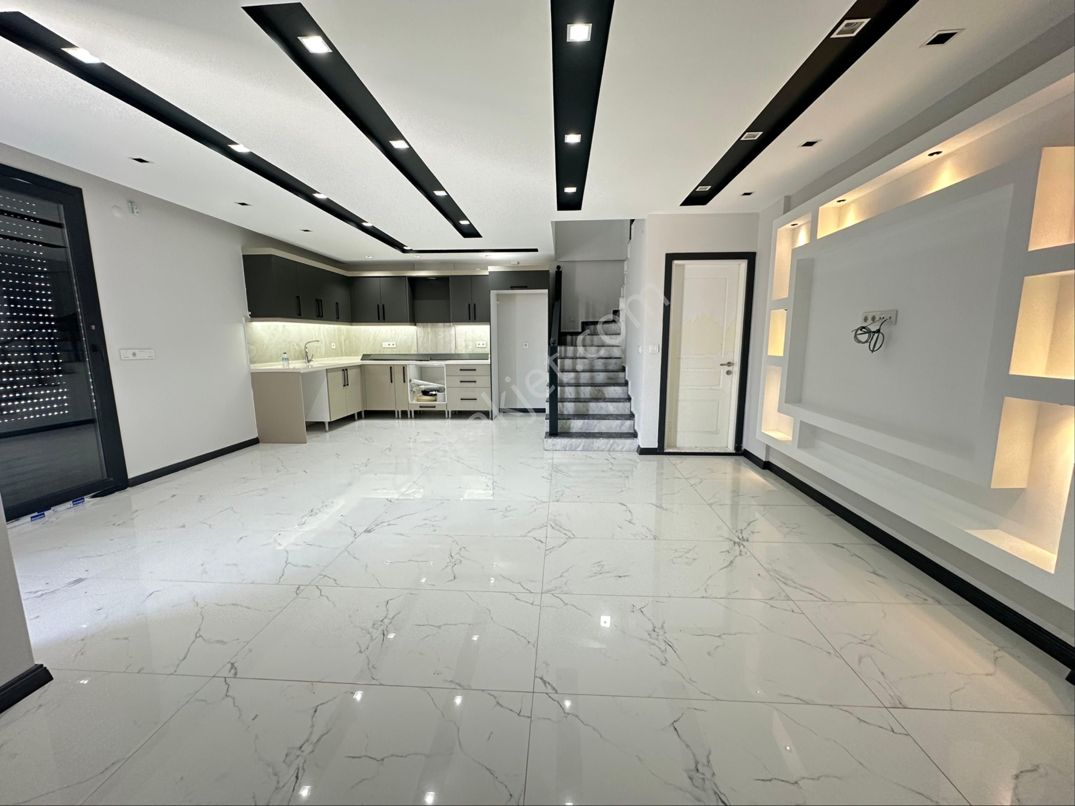 Didim Merkezde 3+1 Havuzlu Ön Cephe Sıfır Kelepir Villa - Görsel 7