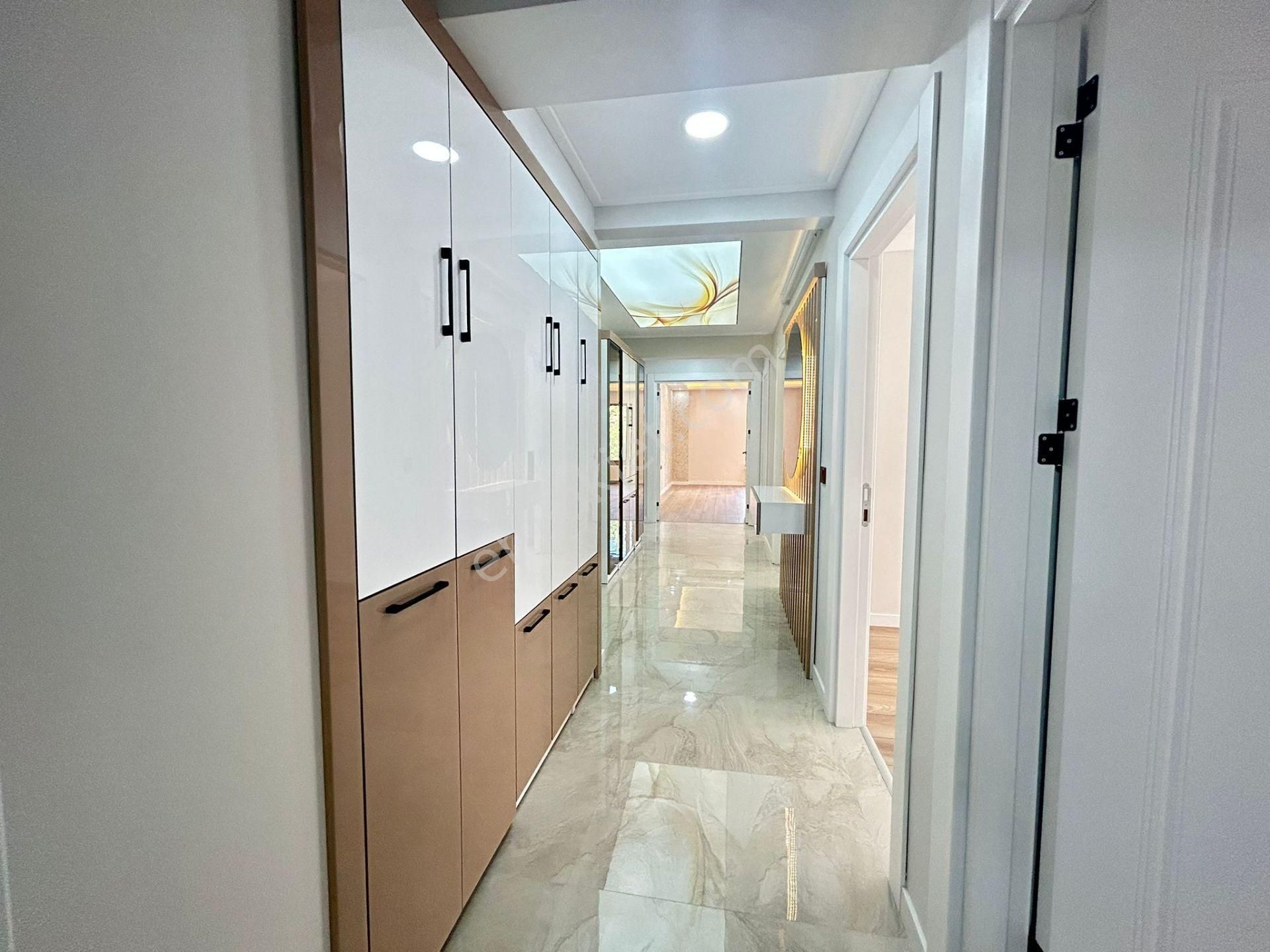 Taner'den Dikmen'de Hakim Evi Yakını 3+1 Orta Kat Süper Lüks Ön Cephe - Görsel 23