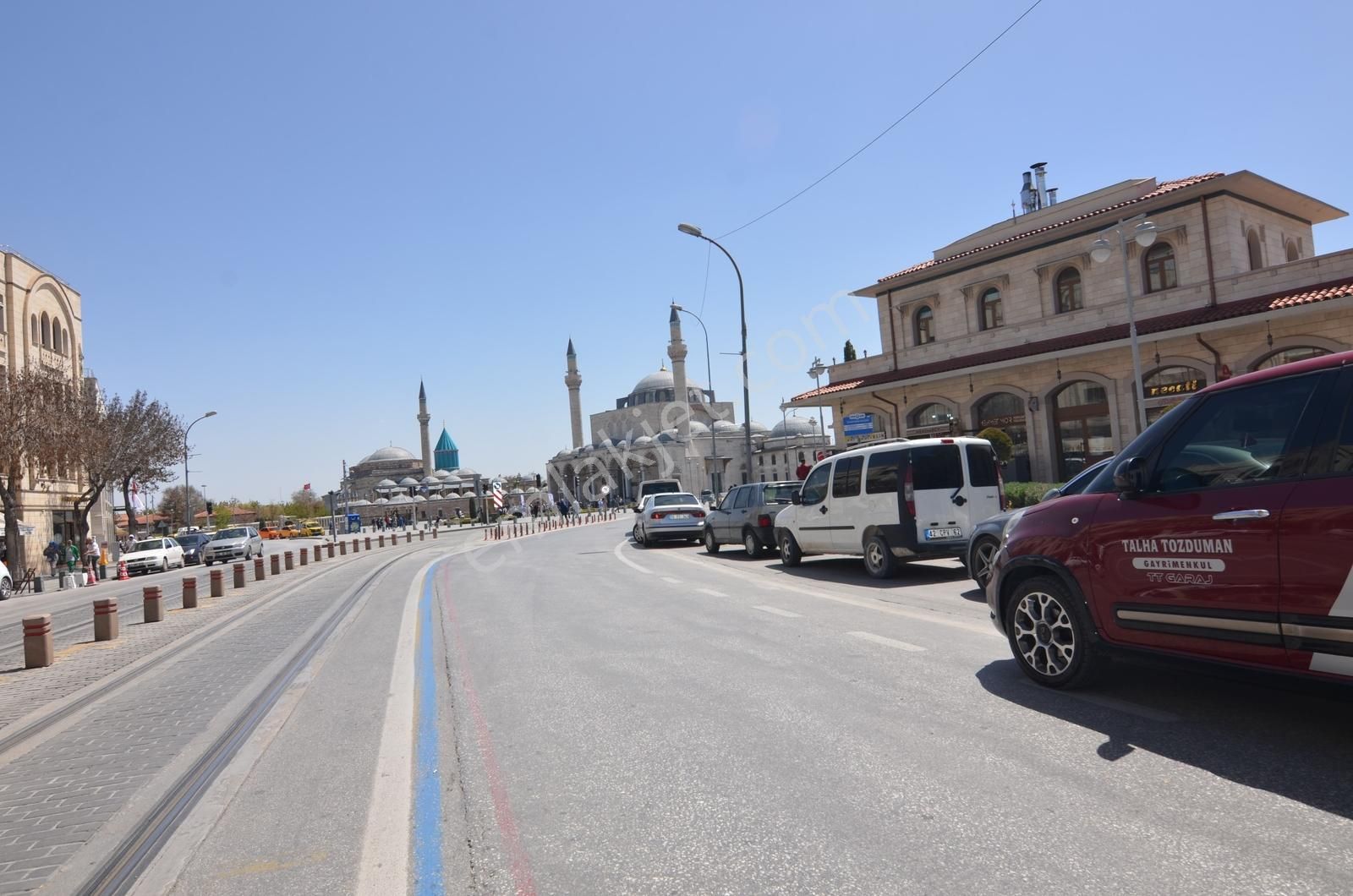 Talha Tozduman'dan Mevlana Türbesi Cepheli 15m2 Kiracılı Dükkan - Görsel 12