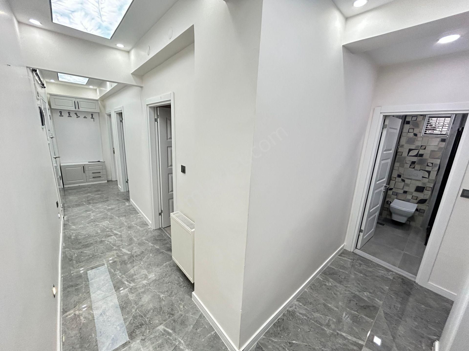 Taner'den Cevizlidere Cad. Yanı 3+1 Yüksek Giriş 2 Balkonlu Lüks - Görsel 13