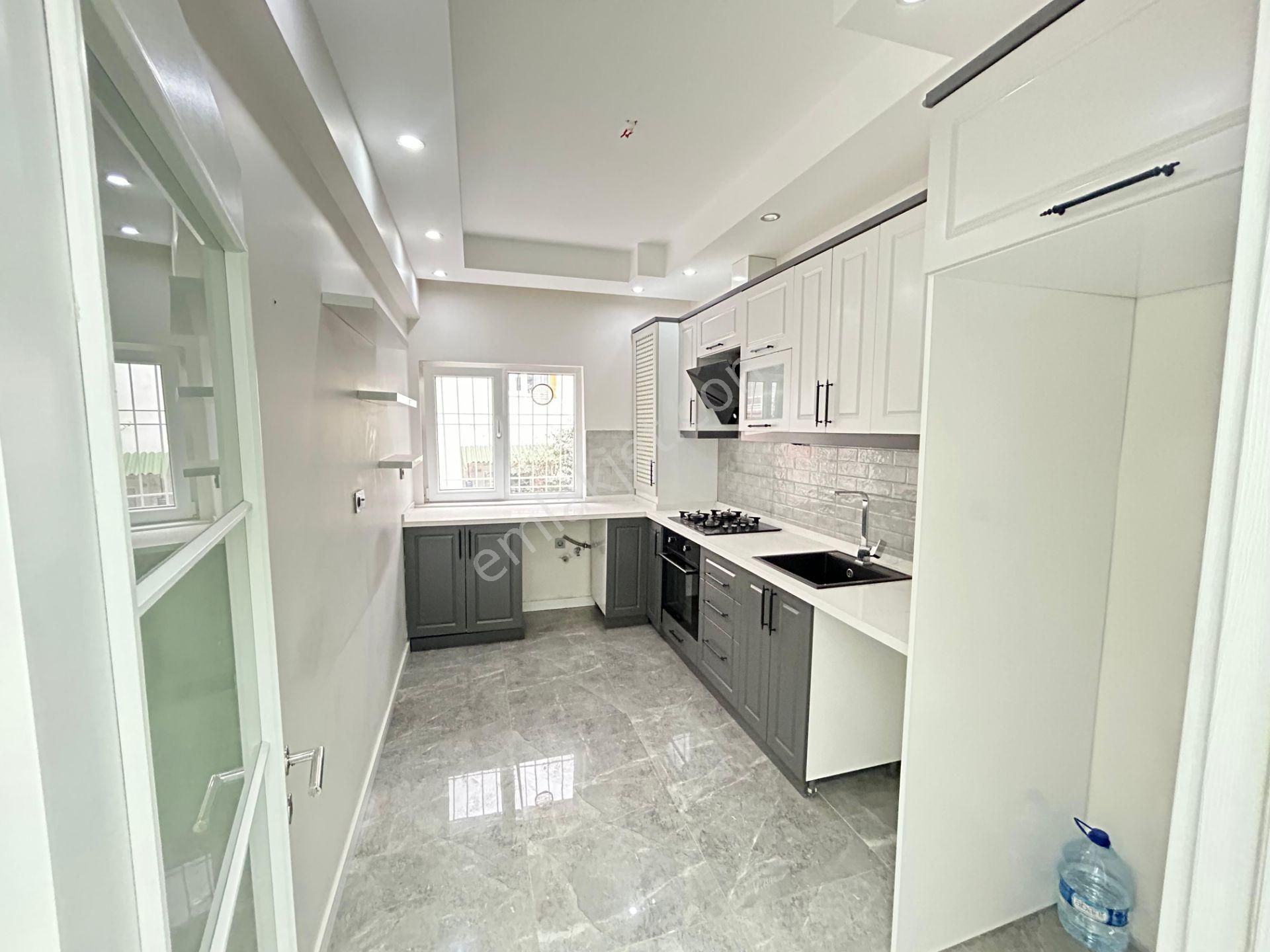 Taner'den Cevizlidere Cad. Yanı 3+1 Yüksek Giriş 2 Balkonlu Lüks - Görsel 12