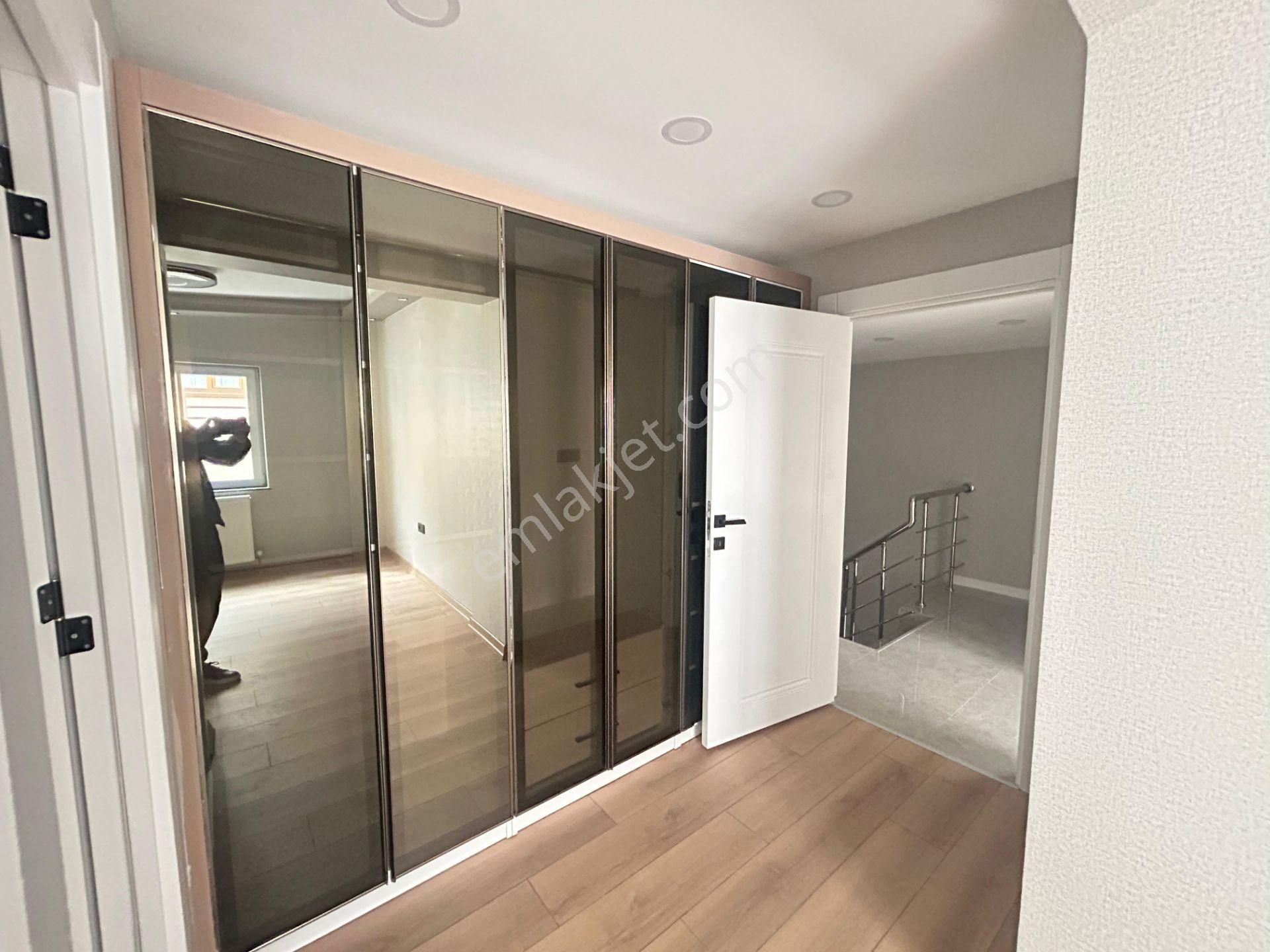 Taner'den Sinan Cad'de Yıldız Köprü Dibinde 4+1 Süper Lüks Kapalı Dubleks - Görsel 26