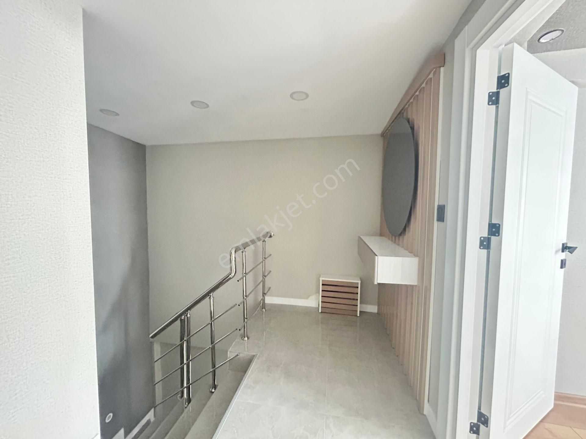 Taner'den Sinan Cad'de Yıldız Köprü Dibinde 4+1 Süper Lüks Kapalı Dubleks - Görsel 34