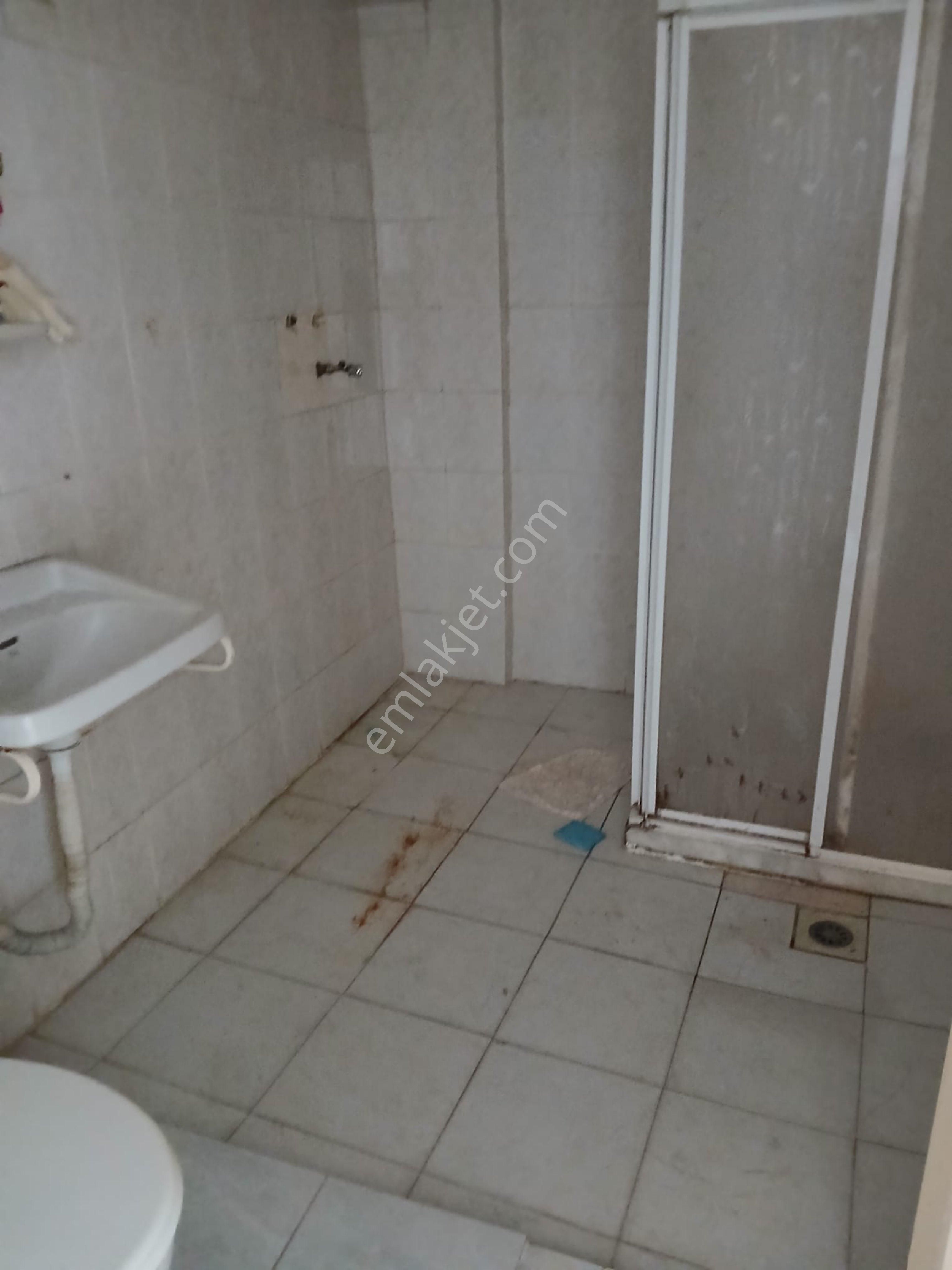 Bayraklı Tepekule Mah Merkezi Konum 2+1 Daire - Görsel 8