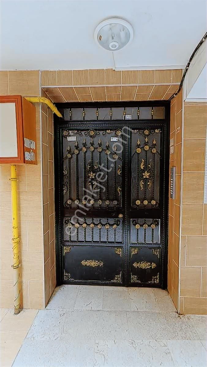 Metroya 300 Metre Mesafeyle Asansörlü - Görsel 17