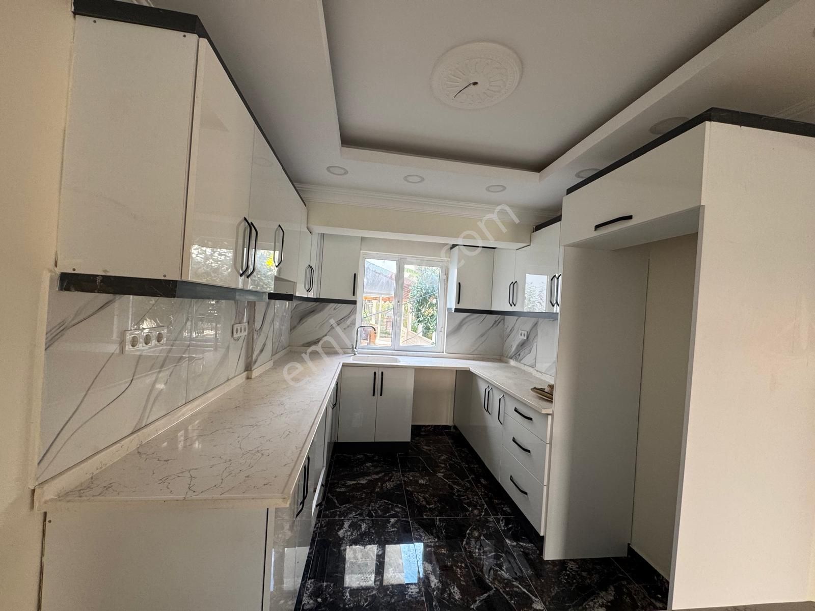 Didimde Altınkum Plajına 850m Mesafede Altınkumsal Sitesinde 3+1 Bahçeli Teraslı Villamız Satışda - Görsel 15