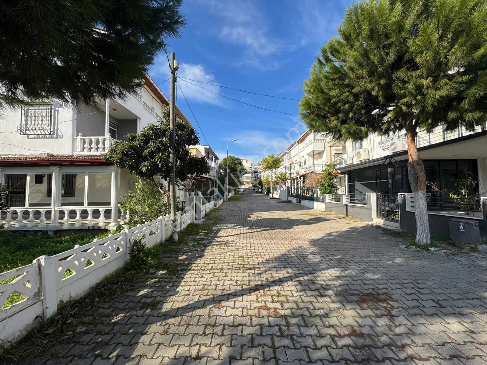 Didimde Altınkum Plajına 850m Mesafede Altınkumsal Sitesinde 3+1 Bahçeli Teraslı Villamız Satışda - Görsel 8