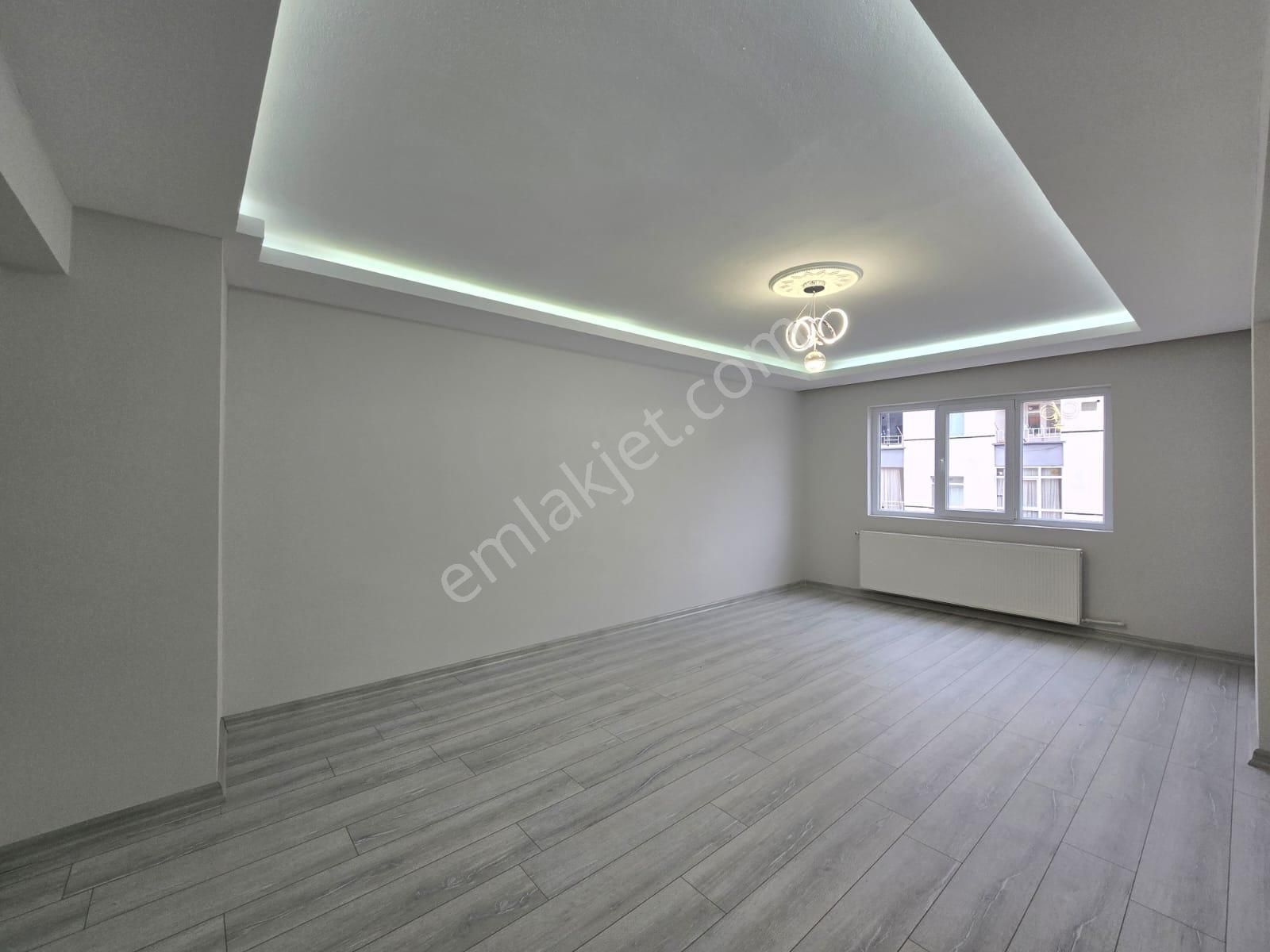 Elvan Mah Satılık 3+1 Full Yapılı Cadde Yanı Masrafsız Daire - Görsel 10