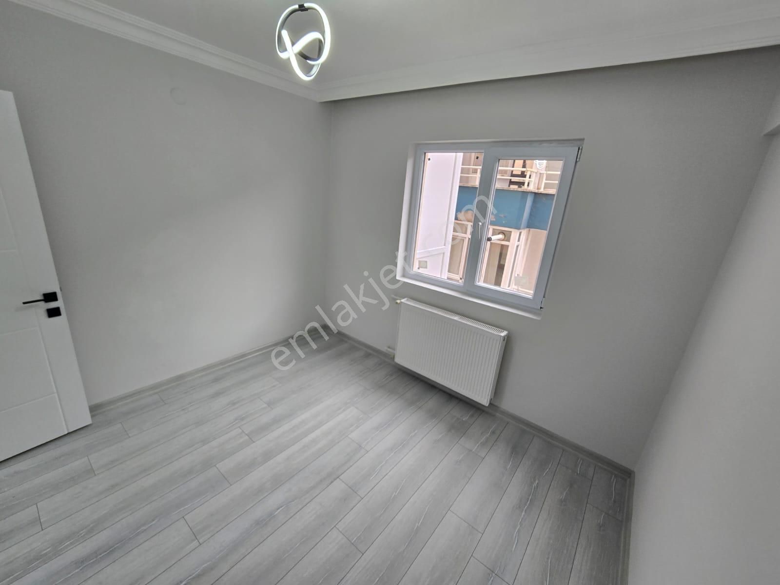 Elvan Mah Satılık 3+1 Full Yapılı Cadde Yanı Masrafsız Daire - Görsel 31