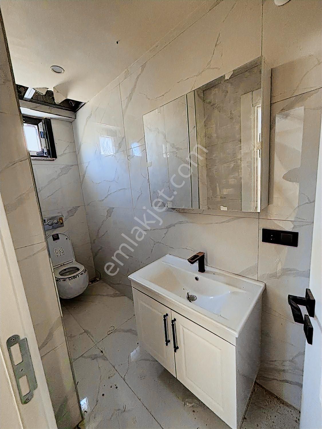 Selimpaşa Sarraf Villalarında 8+1 Bahçeli Trıplex Villa - Görsel 11