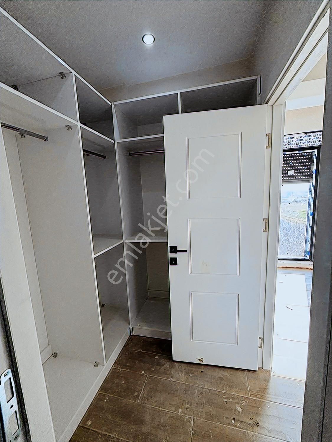 Selimpaşa Sarraf Villalarında 8+1 Bahçeli Trıplex Villa - Görsel 28