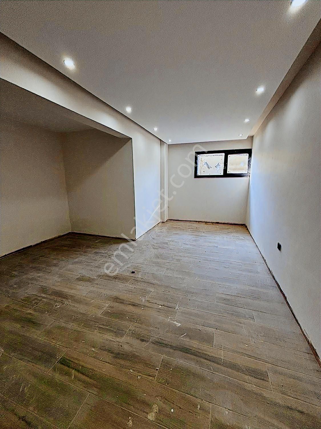 Selimpaşa Sarraf Villalarında 8+1 Bahçeli Trıplex Villa - Görsel 12